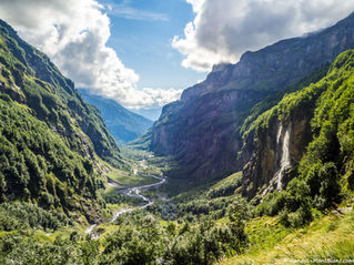 Surtourisme : quelles solutions contre les pics de fréquentation des sites naturels ? 