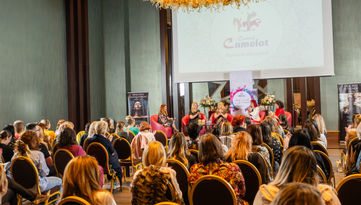 concept organizare eveniment conferinta the mad agency