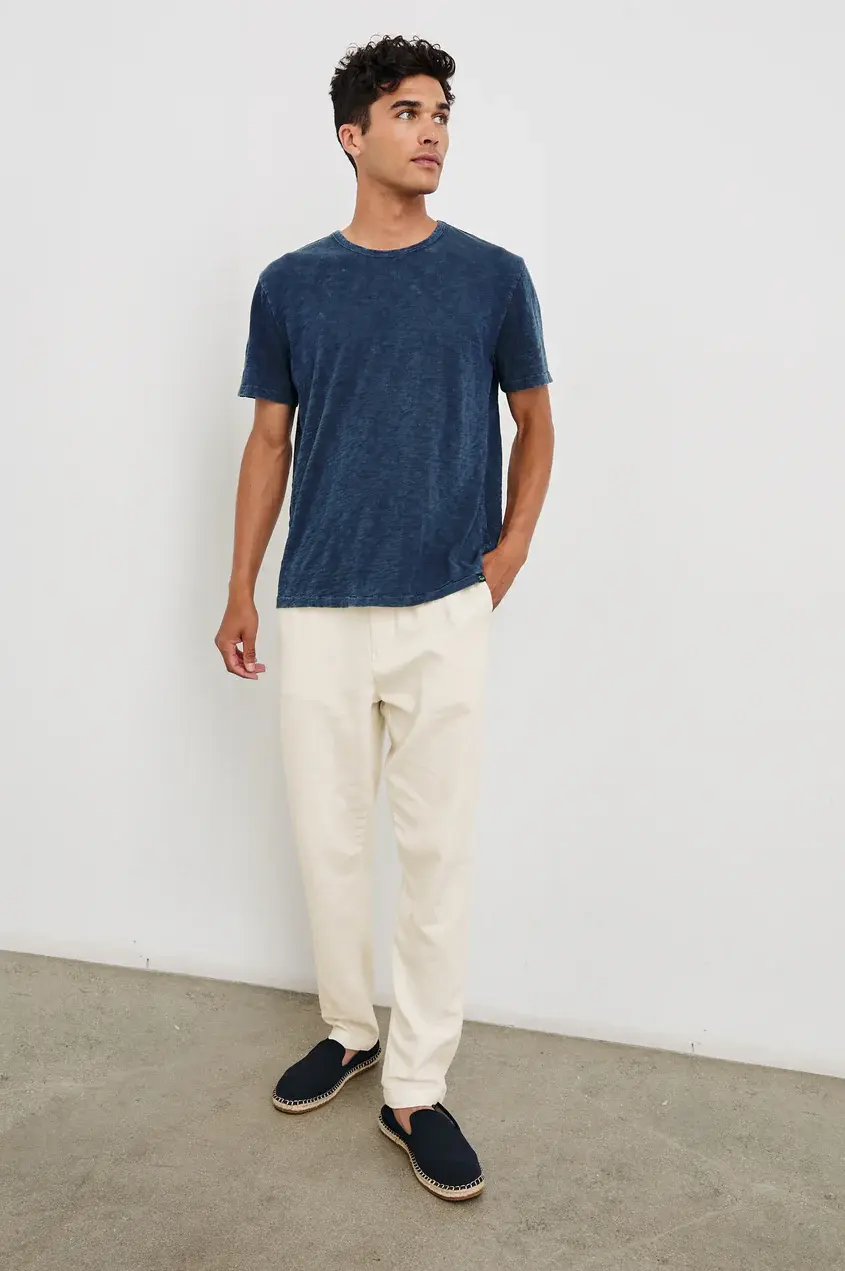 Rails | Callum Pant