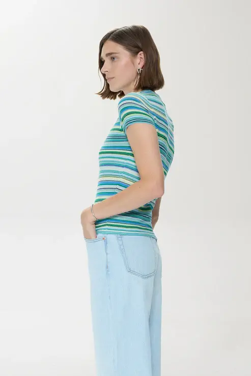 Thumbnail: Pistola | Selene Tee