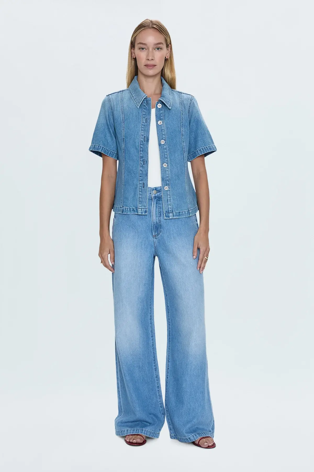 Pistola | Dalia Jean