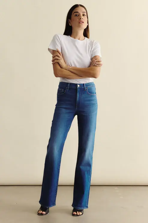 Thumbnail: Pistola | Evie Jean