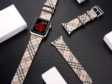 Why Printed Leather Apple Watch Bands Are the Best Choice for Bold Personalities