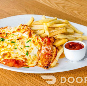 Giorgios_Chicken_Parmigiana-1024x576.jpeg