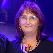 Rosie Hutchinson Makinson_edited.jpg