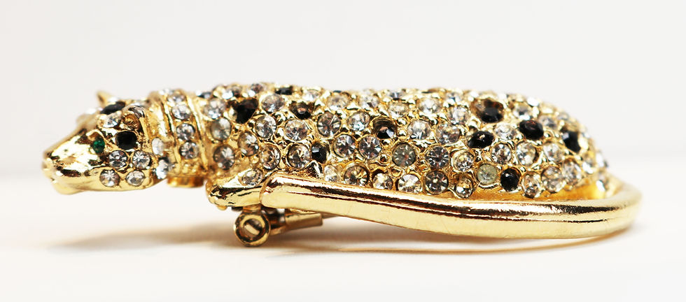 Thumbnail: EXOTIC VINTAGE 1960s Kenneth Jay Lane Austrian Crystal & Gold Leopard Fur Clip