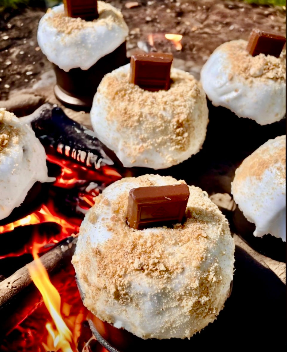 Thumbnail: Baby Bundts (Half Dozen)