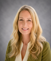 Rhonda Headshot.png