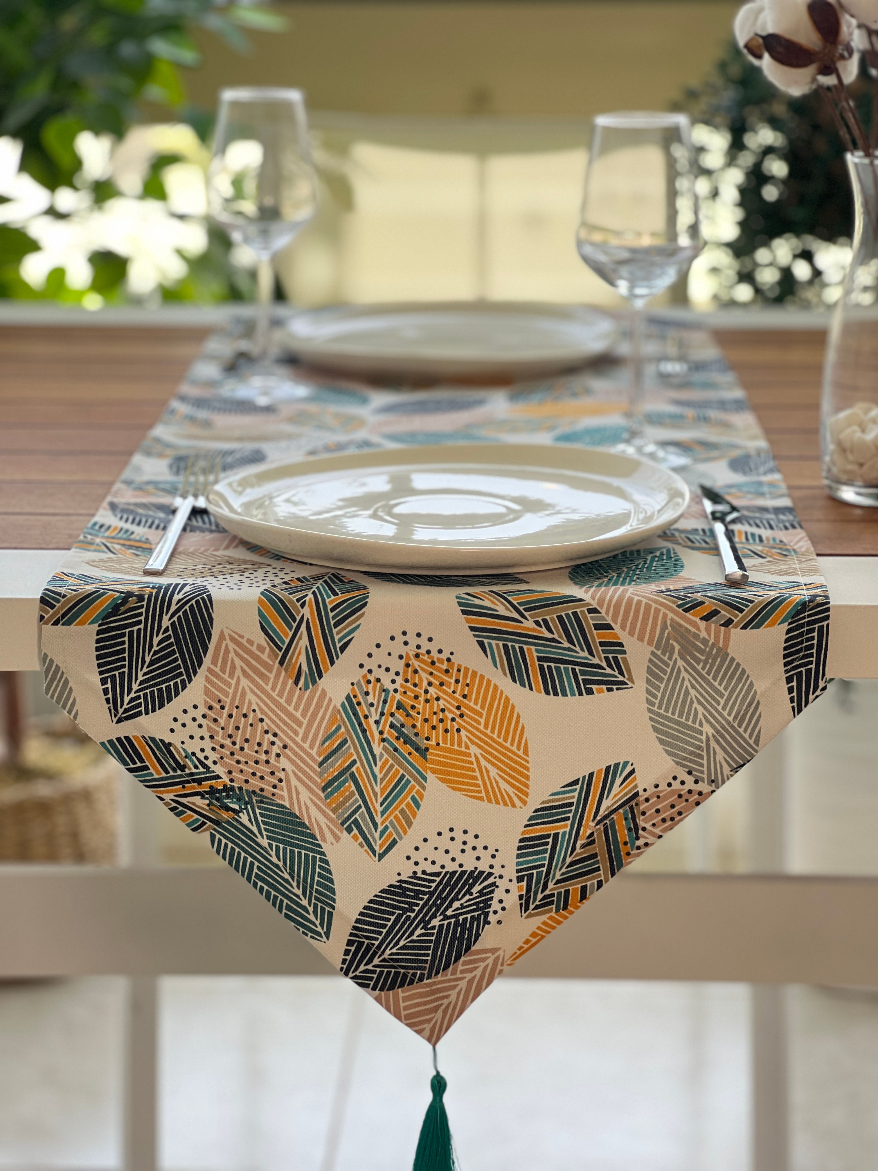 Soft Yapraklar Desen Runner Örtü