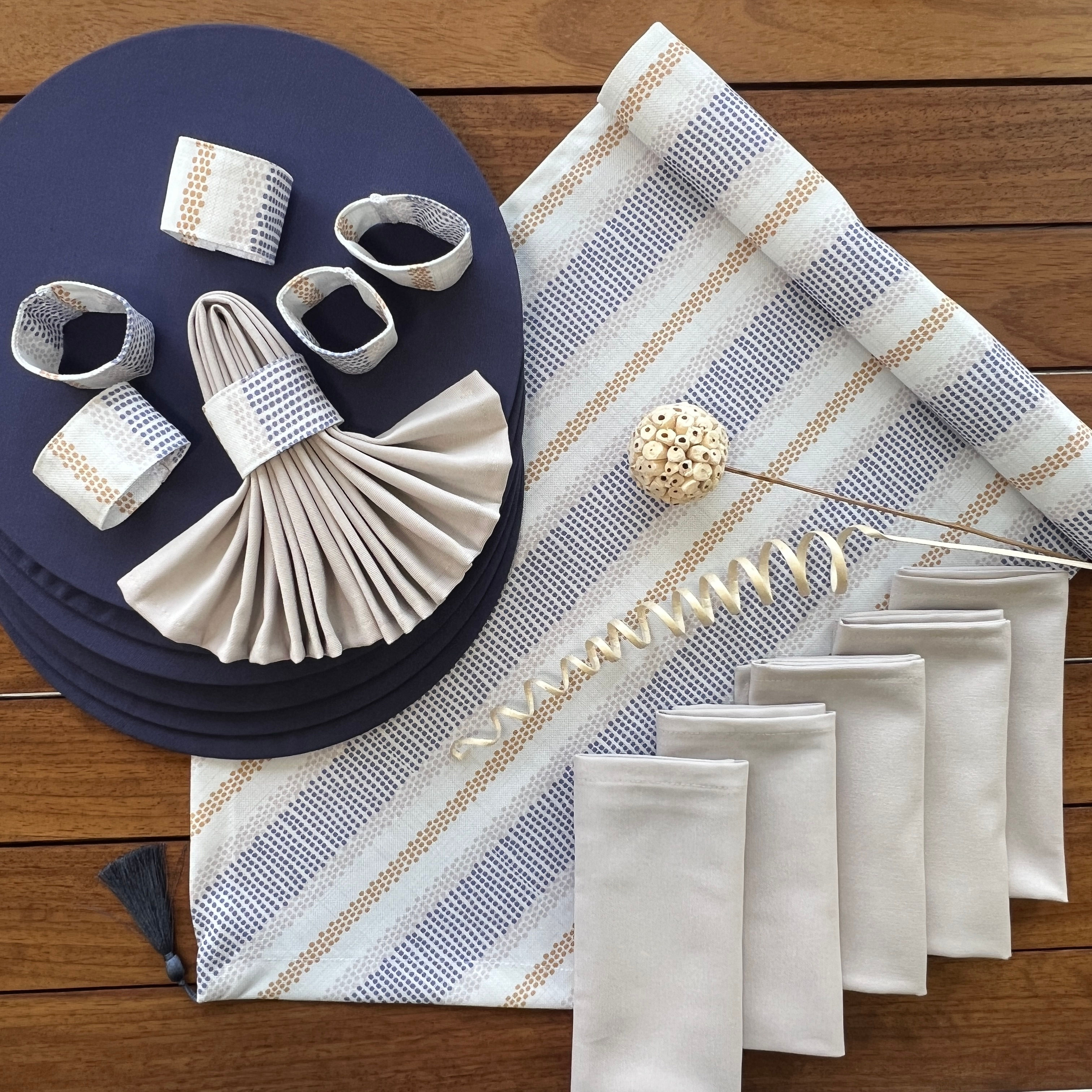 Zarif Desen Peçete Halkalı Takım