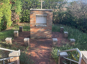MB - Monumento Montecieco .jpg