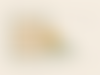 Abstrakte, überlagernde Formen in Beige und Grün als Symbol für Grenzen und berufliche Neuorientierung nach Burnout.