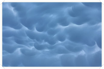 Bildgröße: 6720 x 4480 px
Foto: Himmel und Wolken.