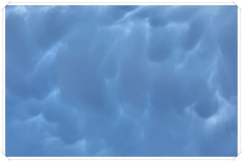 Bildgröße: 6720 x 4480 px
Foto: Himmel und Wolken.