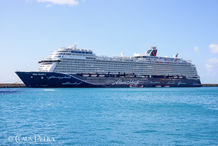 Foto | Bild: Das Kreuzfahrtschiff TUI Mein Schiff 2 in Barbados.
Format: JPG | 8192 x 5464 px