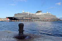 Foto | Bild: Das Kreuzfahrtschiff "Explora 1" im Hafen von Basseterre auf der Karibikinsel St. Kitts.
Format: JPG | 7989 x 5329 px