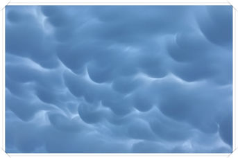 Bildgröße: 6720 x 4480 px
Foto: Himmel und Wolken.