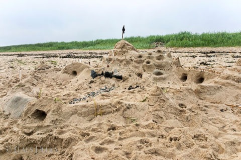 Foto | Bild: Sandburg am Otterndorfer Elbstrand.
Format: JPG | 6720 x 4480 px