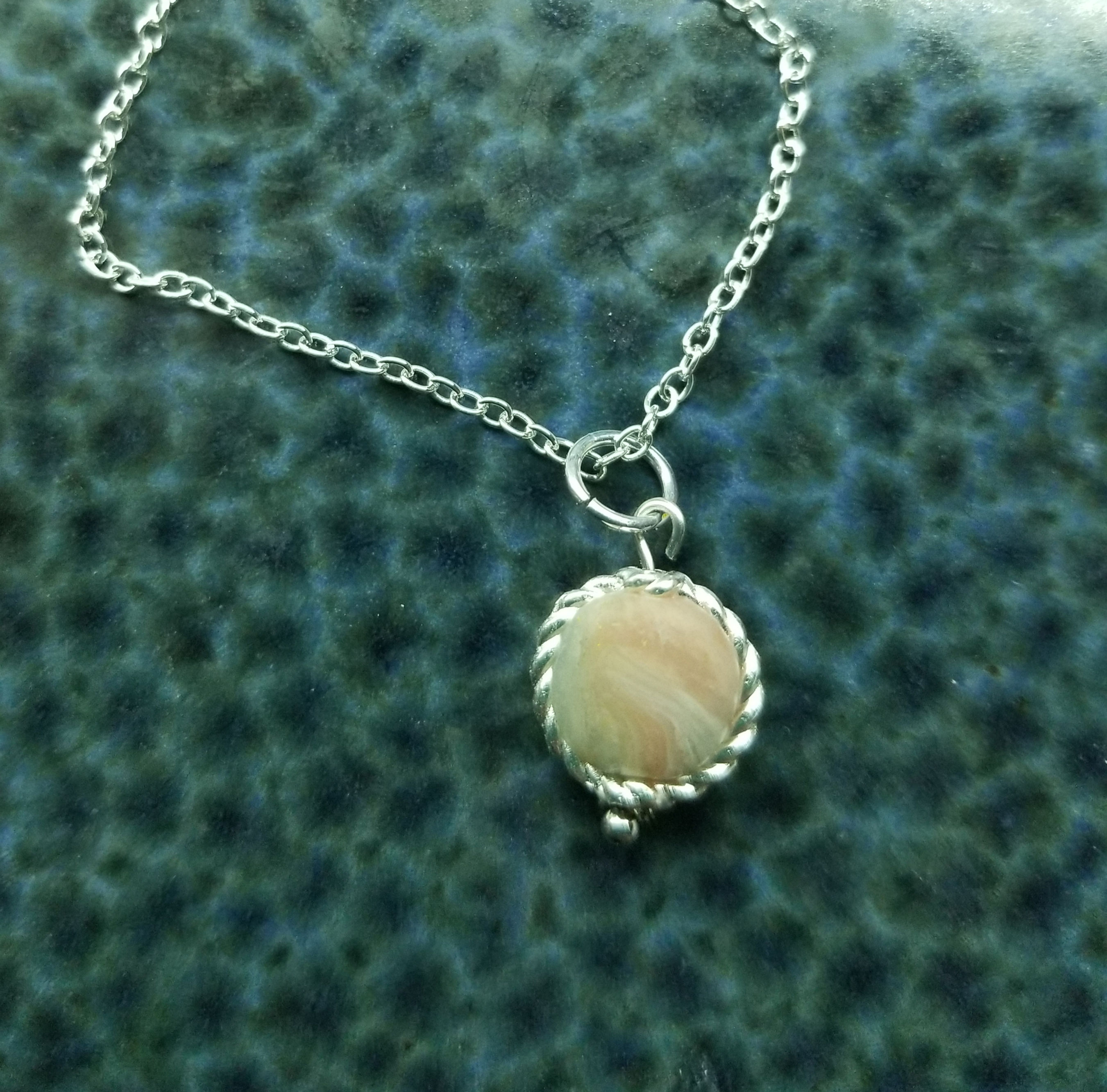 Spring Agate single bead necklace 