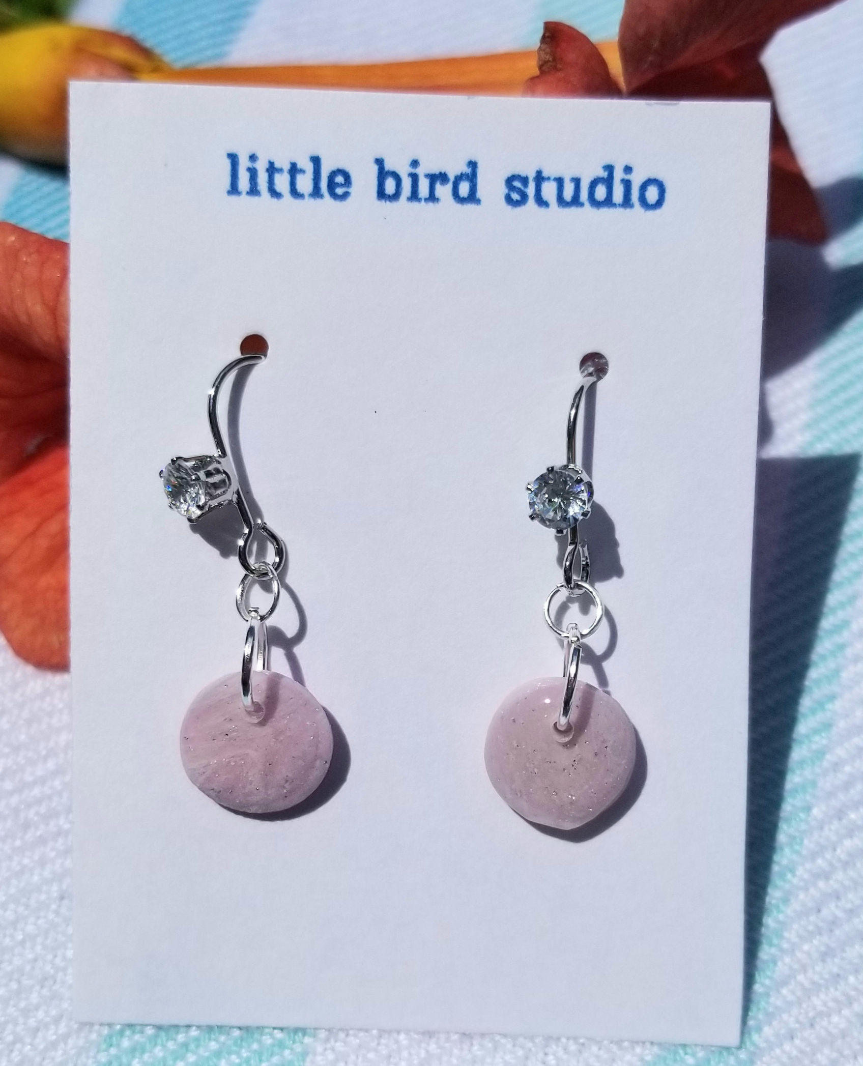 Pink agate small hook dangles 