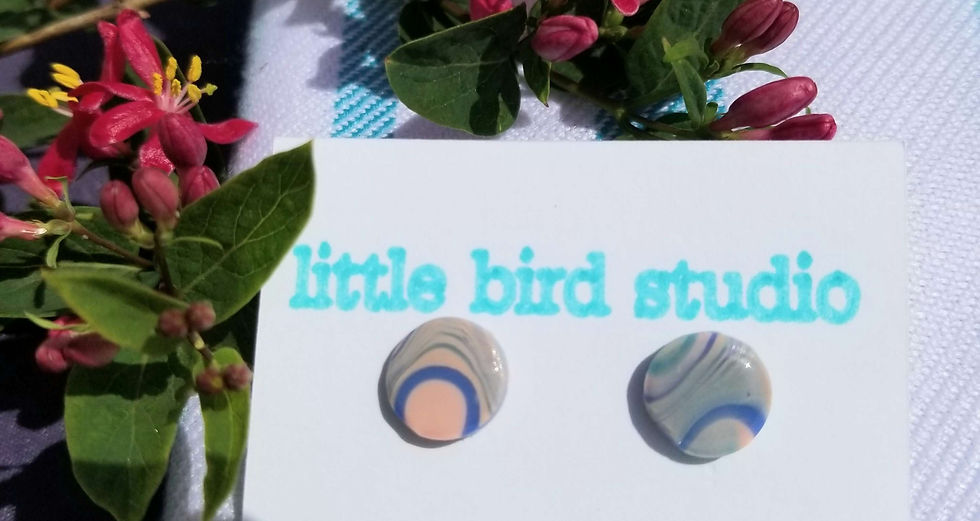 Thumbnail: Retro groove studs