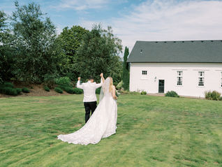 A Romantic Summer Celebration at The Old Schoolhouse - Jordan and Mike
