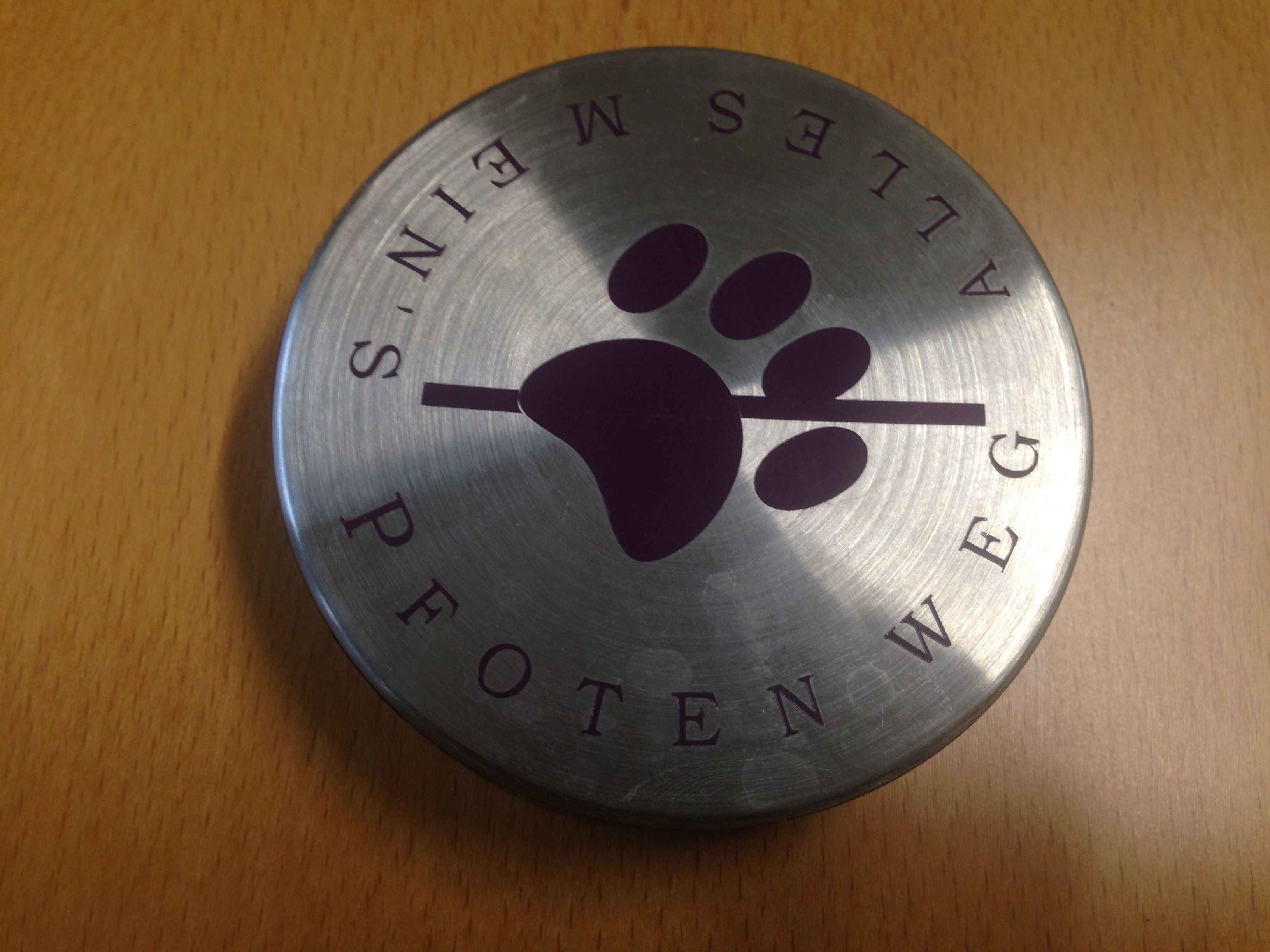 Pfoten weg- alles mein's!