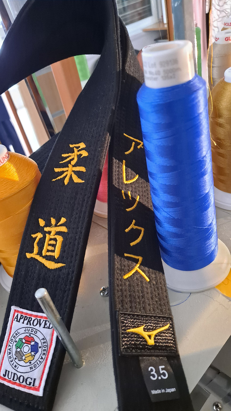 Miniatura: BORDADO CINTURÓN