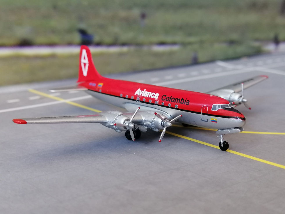 Miniatura: AEROCLASSICS AVIANCA COLOMBIA DOUGLAS DC4 HK-1309 1/400 AC411077