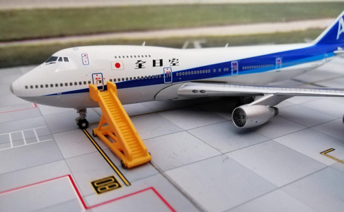 BIGBIRD ALL NIPPON AIRWAYS B747-100SR JA8152 WITH CIERO