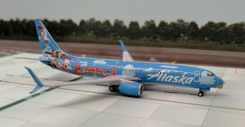 Alaska Airlines B737-400⭐️Disney 1:400⭐️ JC WINGS ALASKA AIRLINES BOEING B737-800 N537AS 