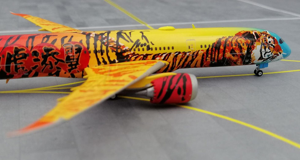 Miniaturebillede: JC WINGS BOEING B787-9 "YEAR OF THE TIGER"  BY TSUNGWEI MOO
