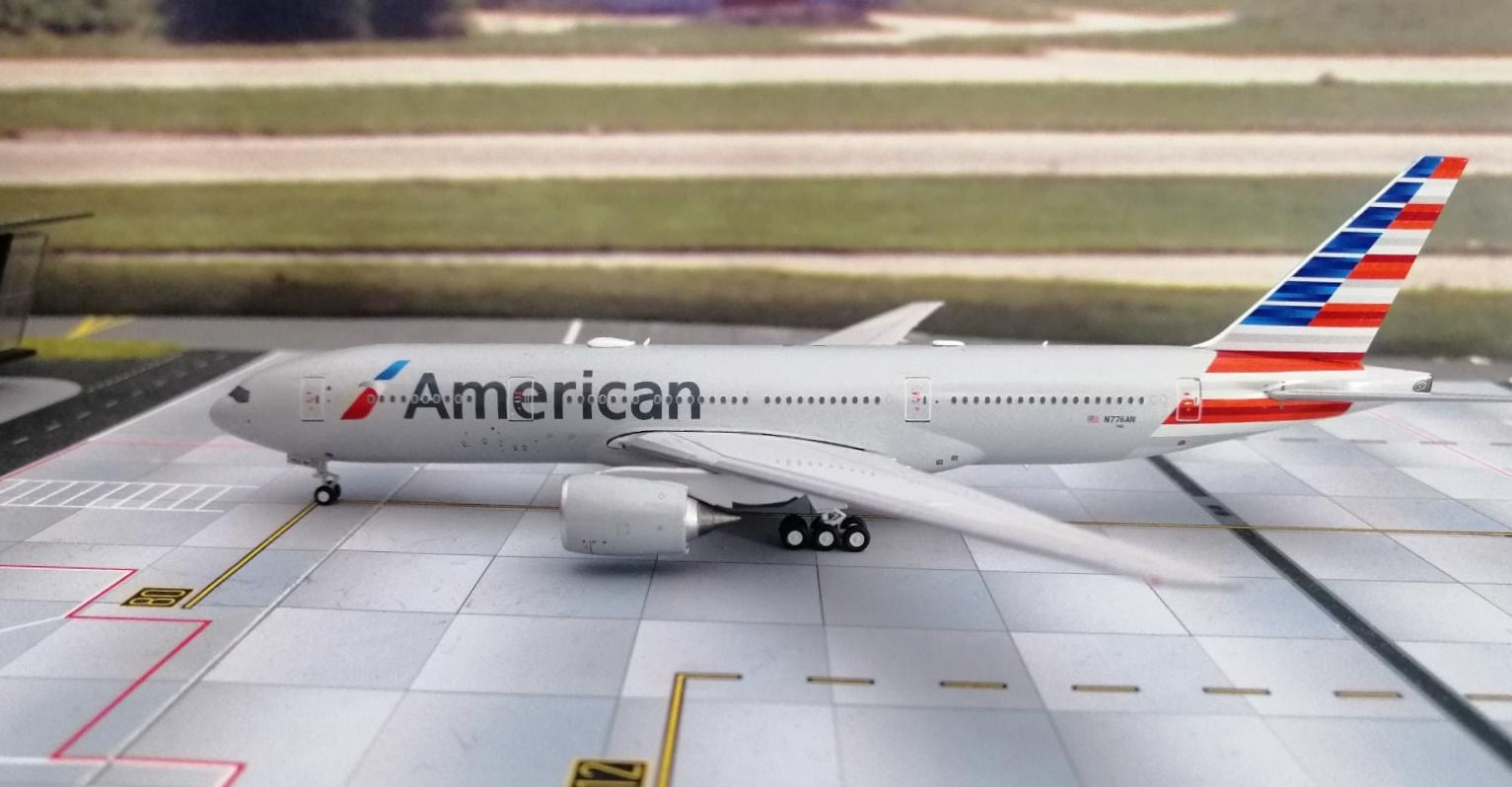 NG MODELS AMERICAN AIRLINES BOEING B777-200ER  N776AN 1/400