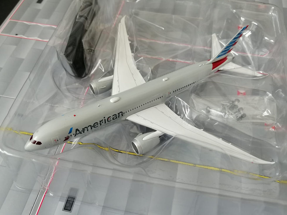 Miniatura: AV400 AMERICAN AIRLINES BOEING B787 -9 N838AA  1/400