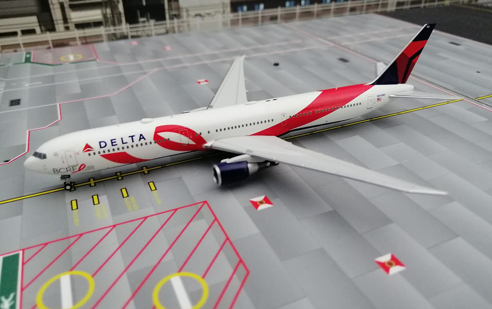PANDA MODELS DELTA AIRLINES BOEING B767-400ER N845MH 1/400