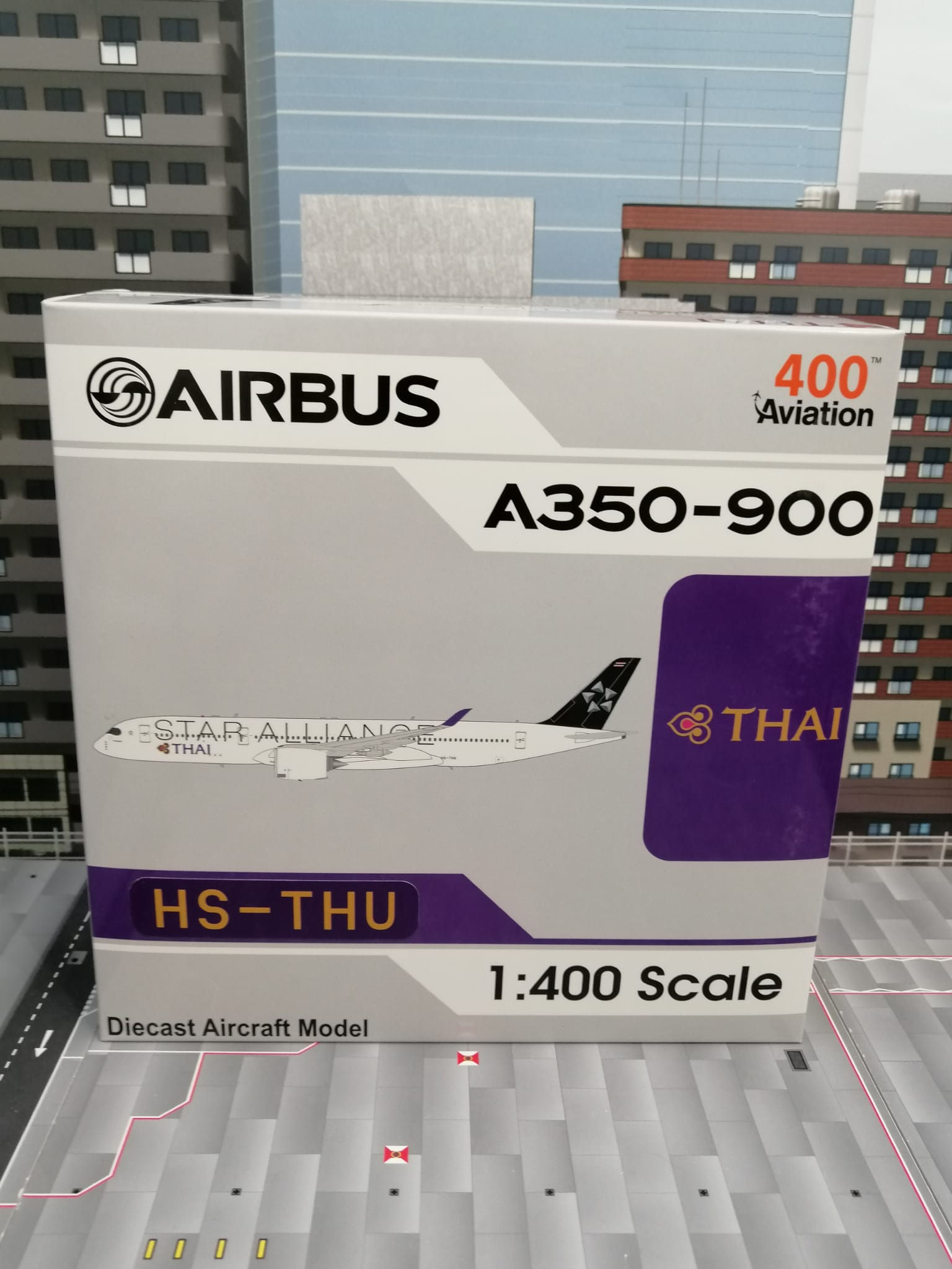 AV400 THAI AAIRWAYS STAR ALIIANCE AIRBUS A350-941 HS-THU 1400