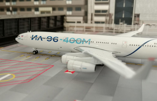 PHOENIX UAC- UNITED AIRCRAFT ILYUSHIN IL-96-400M 96115 1/400