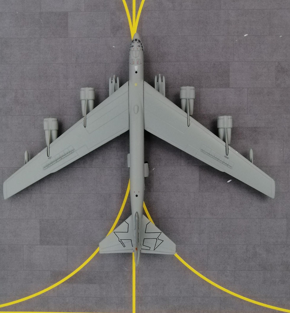 Miniaturebillede: GEMINI MACS USAF BOEING B-52H STRATOFORTESS "BARONS" 60-0044 1/400
