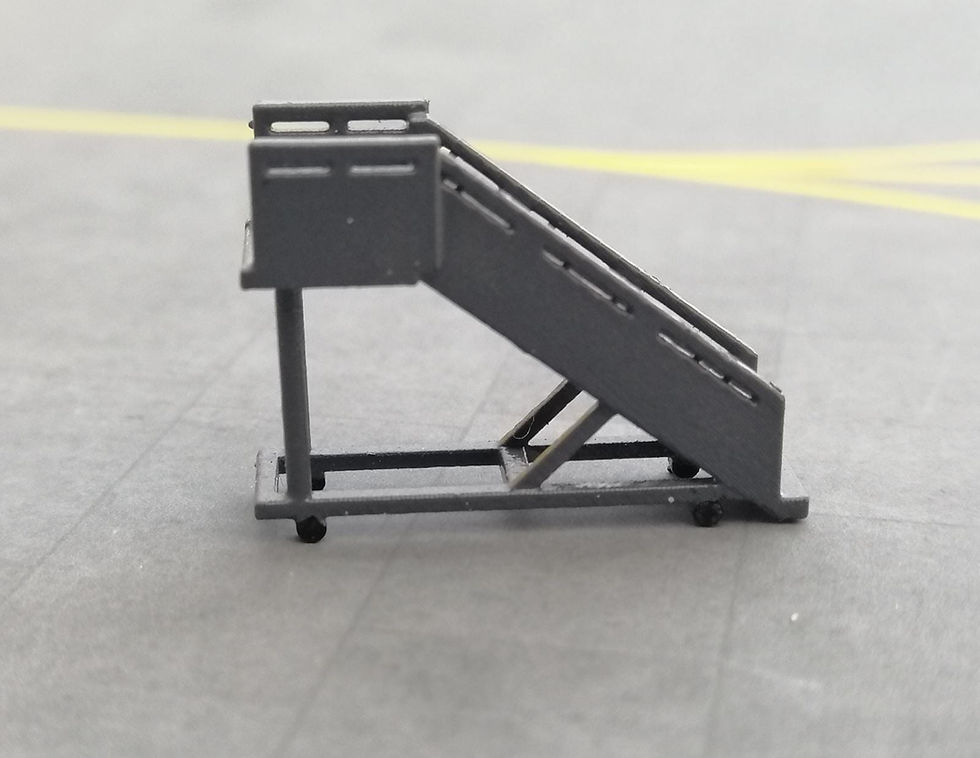 Miniatura: WINGS400 PASSENGER STAIRS / GSE  (X3) REGIONAL AIRCRAFT 1/200