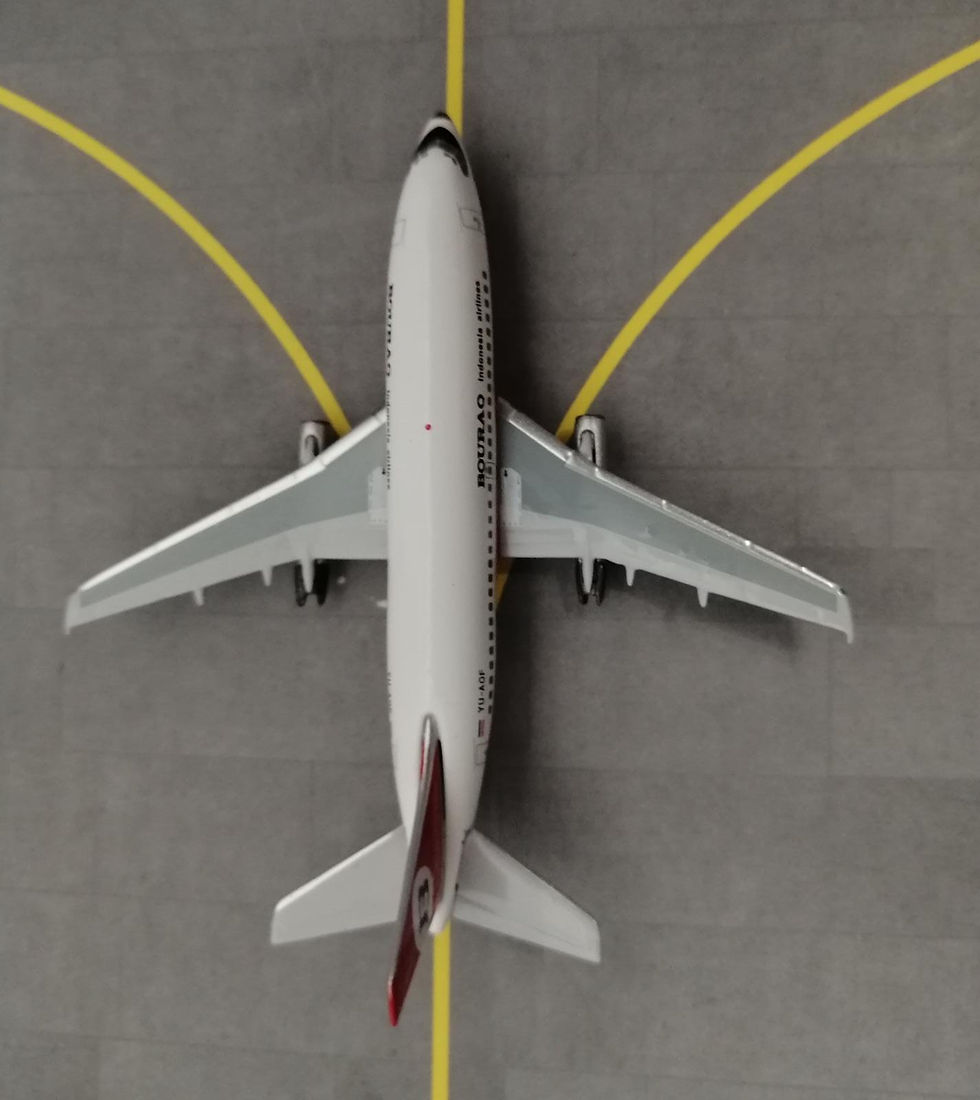 Thumbnail: AEROCLASSICS BOURAQ BOEING B737-200 YU-AOF 1/400