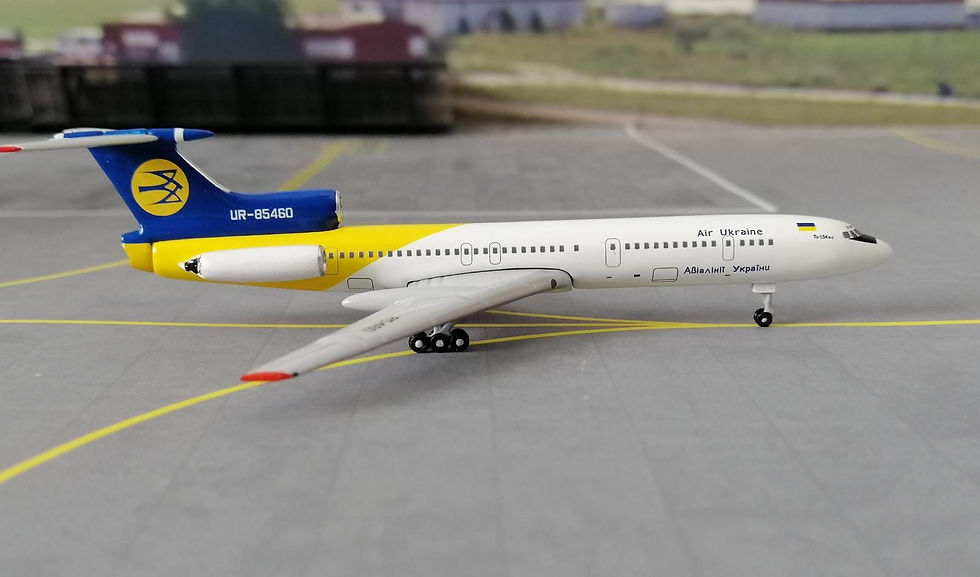 Thumbnail: AEROCLASSICS AIR UKRAINE TUPOLEV TU-154 UR-85460 1/400