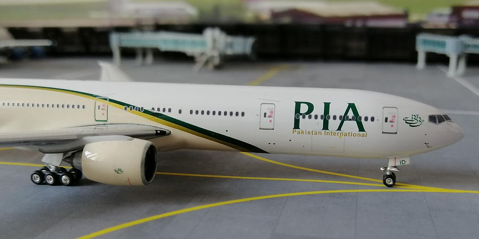 Miniatura: PHOENIX PIA- PAKISTAN INTERNATIONAL AIRLINES B777-300ER AP-BID 1/400