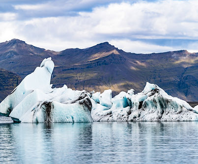 Iceberg nel lago