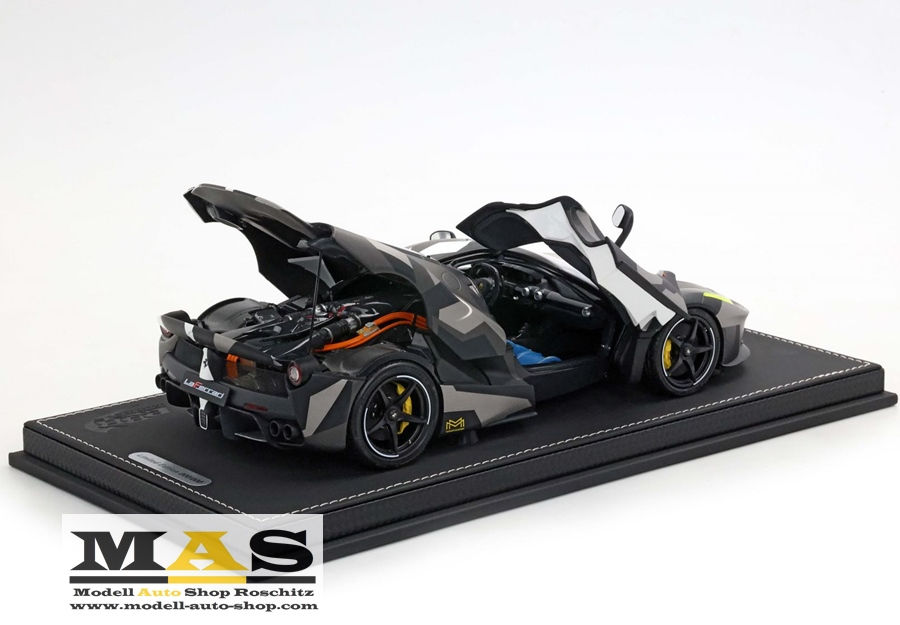 Thumbnail: Ferrari LaFerrari 2012 Camouflage  BBR 1/18