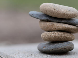 Do singular e absoluto ao múltiplo e relativo