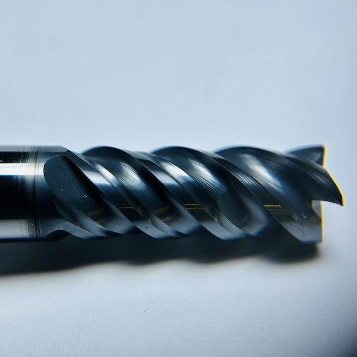 Miniaturbild: VHM HPC Helix Schaftfräser mit Beschichtung