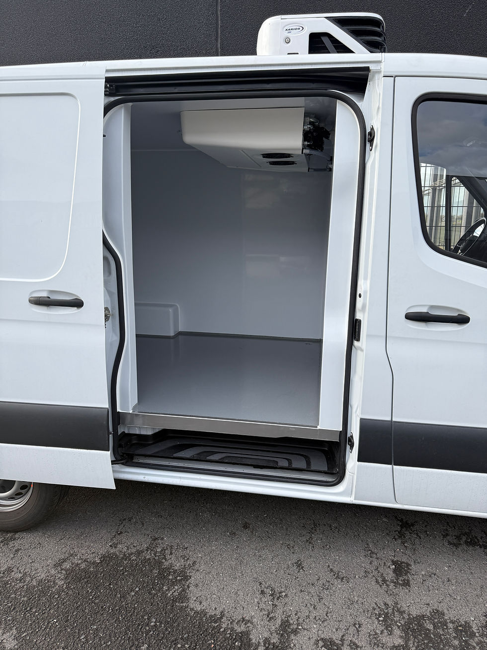 Thumbnail: MERCEDES 317 diepvries / frigo euro6 