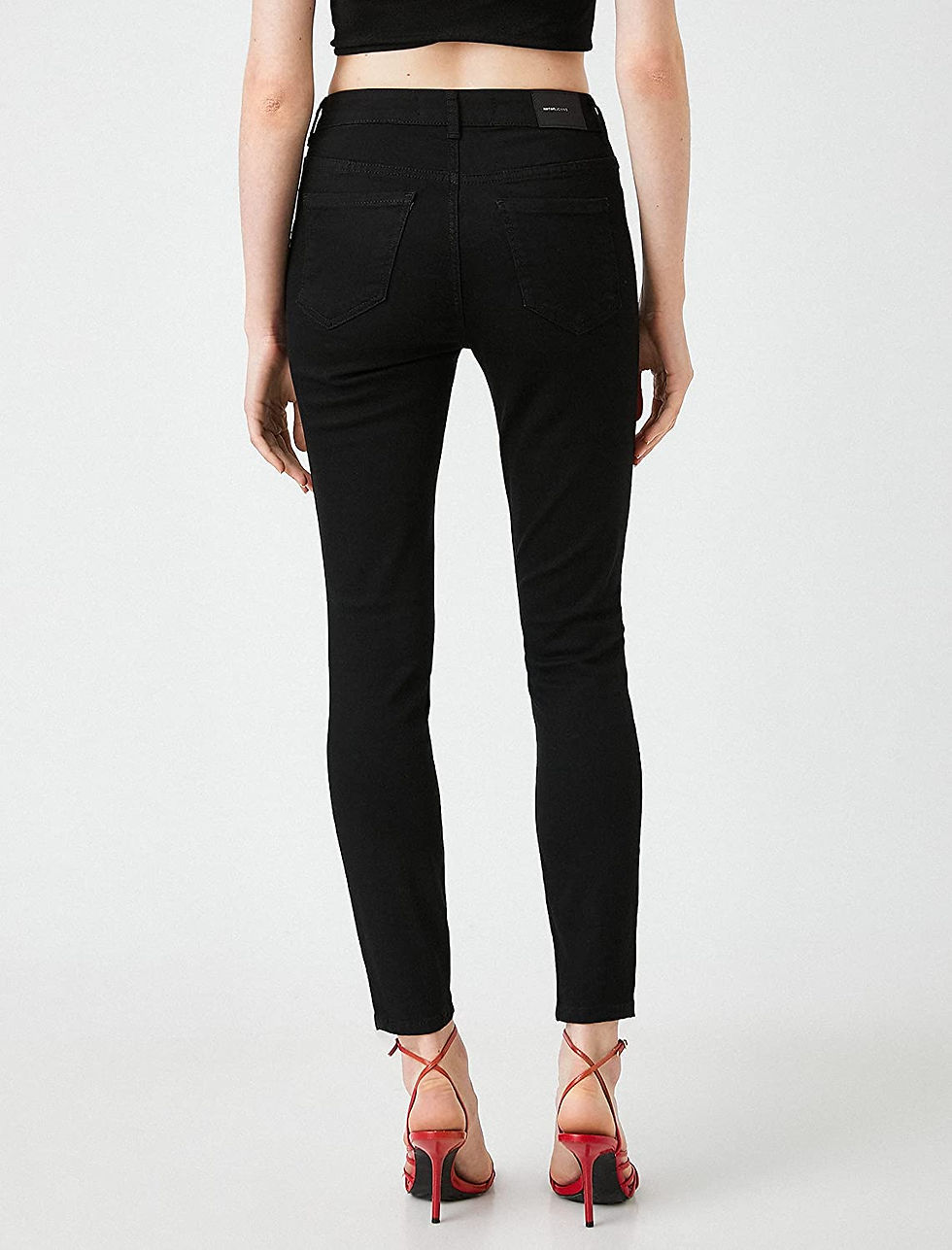 الصورة المصغرة: بنطلون سكيني كارمن