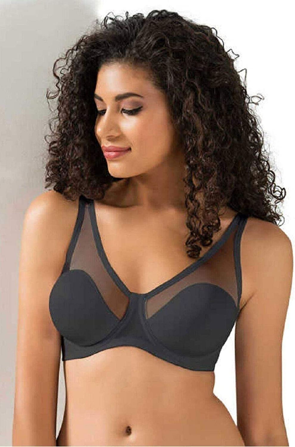 الصورة المصغرة:  ليندا تول حمالة الصدر 