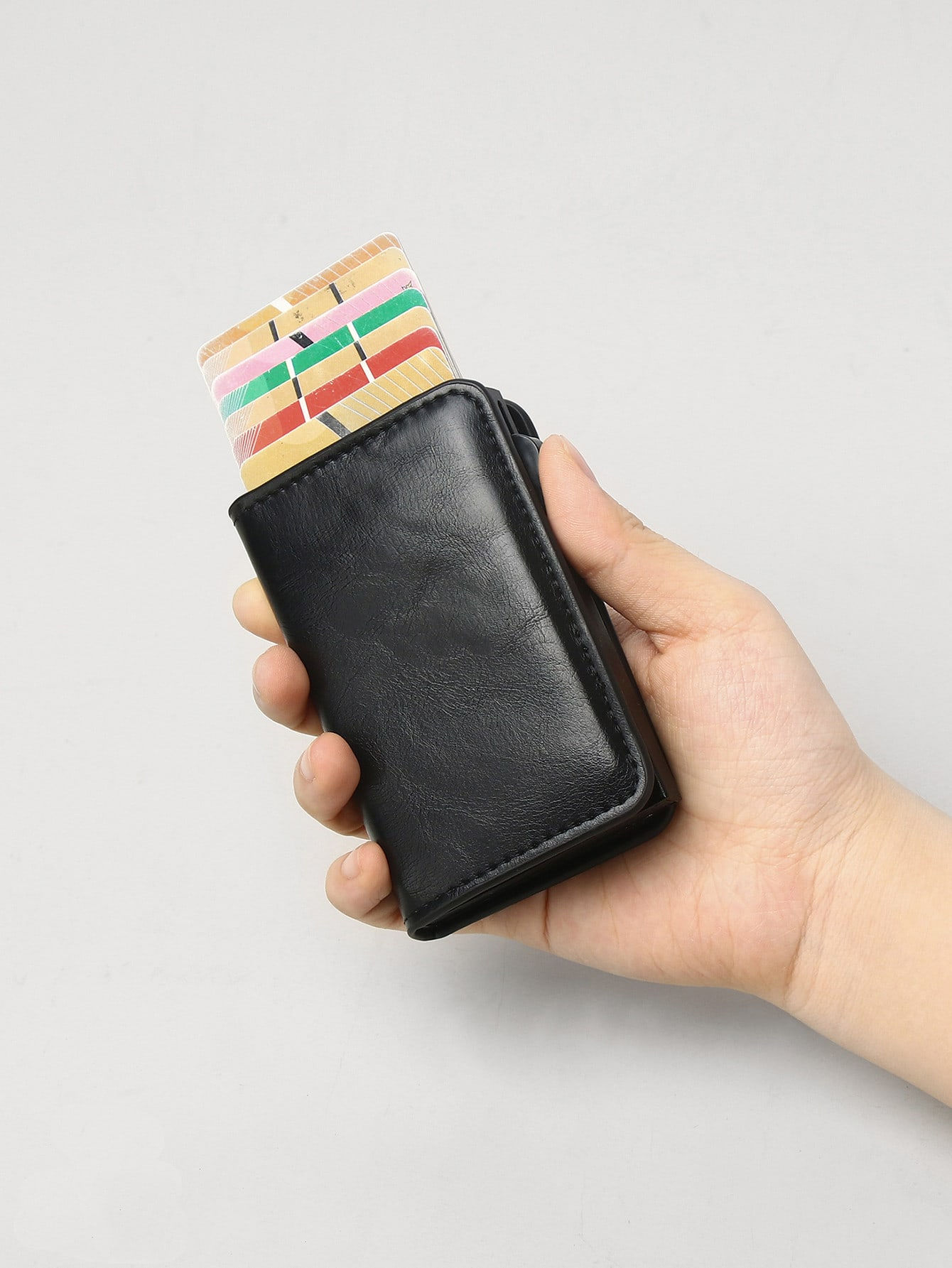 حامل بطاقة مبسط للرجال